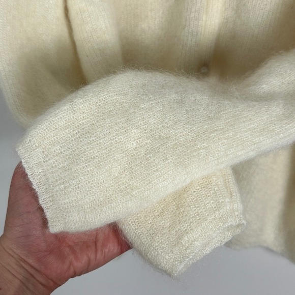 Sezane Gaspard Kid Mohair Alpaca Reversible Knit Sweater Ecru Cream Size Large - Picture 7 of 16